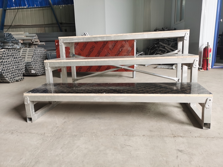 新型包邊舞臺(tái)